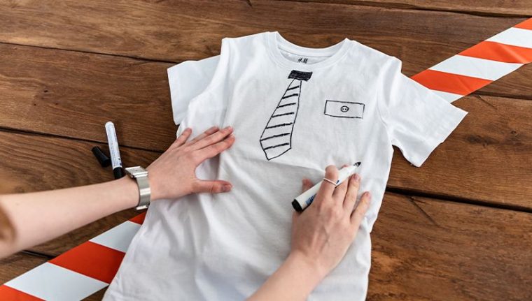 So Bastelst Du Ein Kinder Polizei Kostüm In 2 Schritten pour Bastelideen Polizei So Bastelst Du Ein Kinder Polizei Kostüm In 2 Schritten pour Bastelideen Polizei