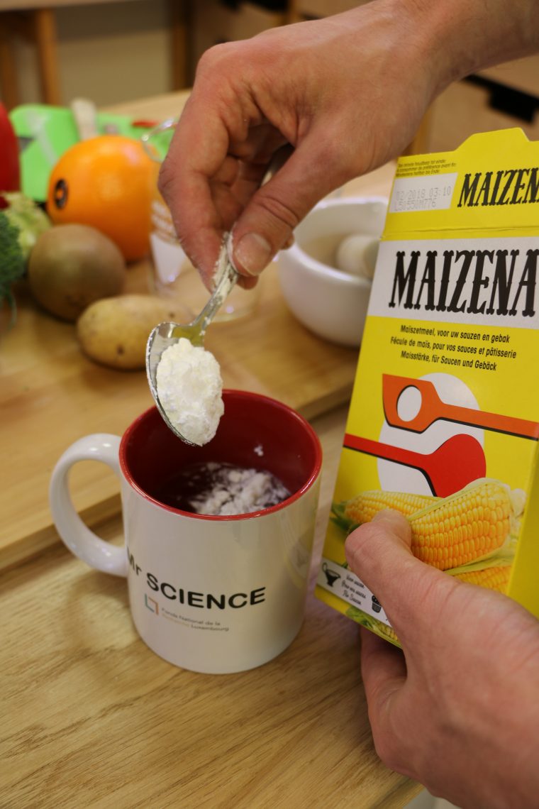 Welches Obst Und Gemüse Enthält Am Meisten Vitamin C? intérieur Unterschied Obst Frucht