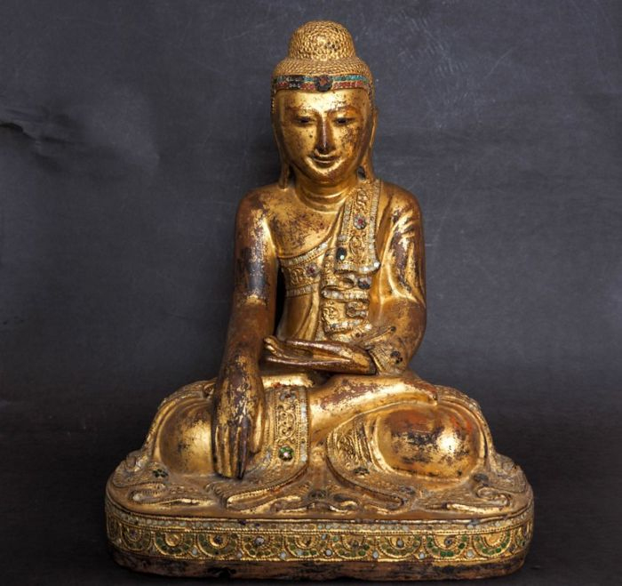 Wooden Mandalay Buddha (41 Cm) – Myanmar/Burma – Mid/2Nd concernant Buddhismus Erklärung