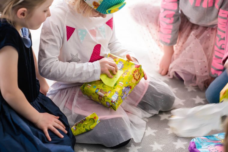 5 Spiele Für Den Kindergeburtstag – Kids Blog By Galeria tout Spiele Fur Den Kindergeburtstag