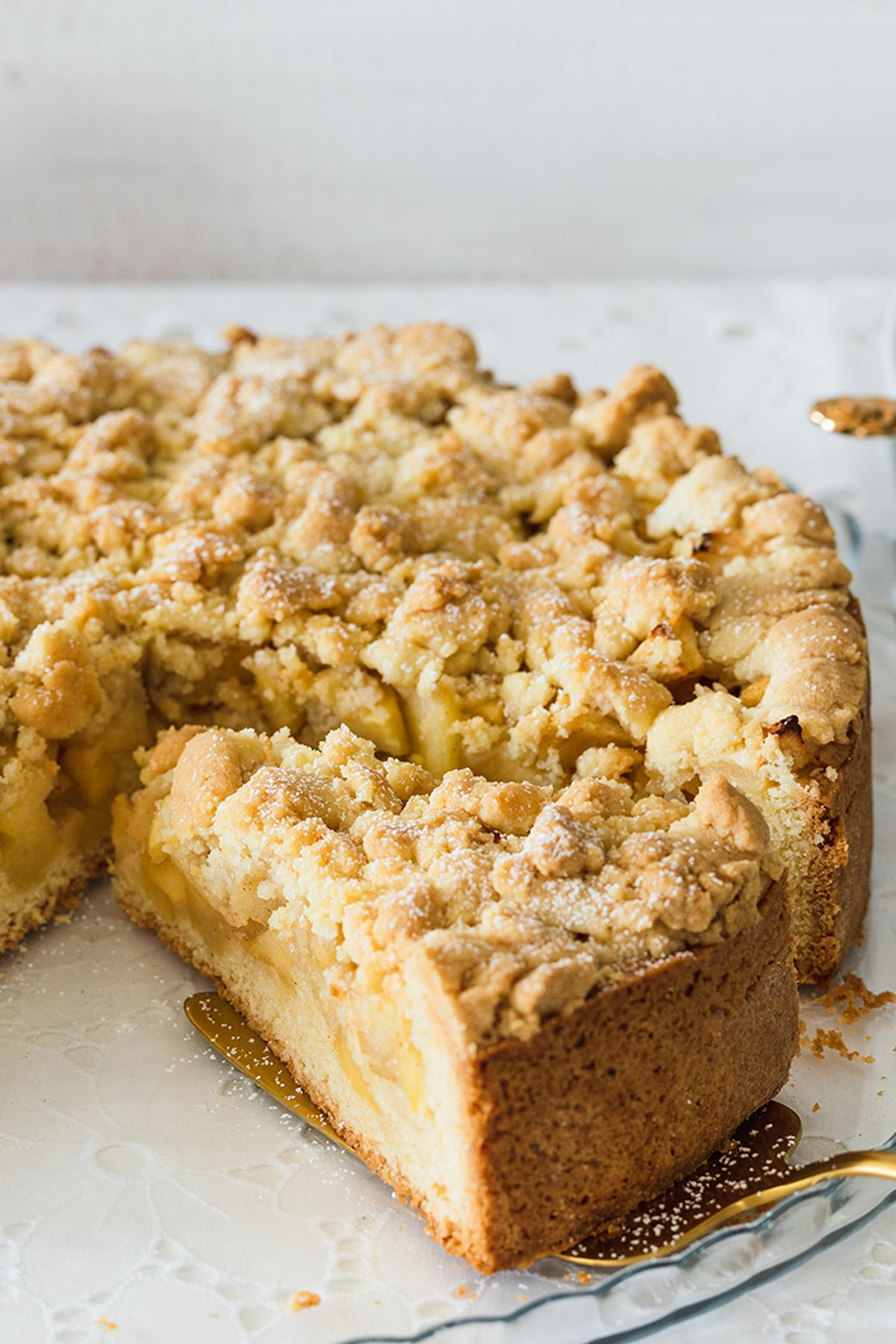 Apfelkuchen Mit Streusel - Nach Oma'S Rezept | Die Besten avec Veganer Apfelkuchen Mit Streuseln