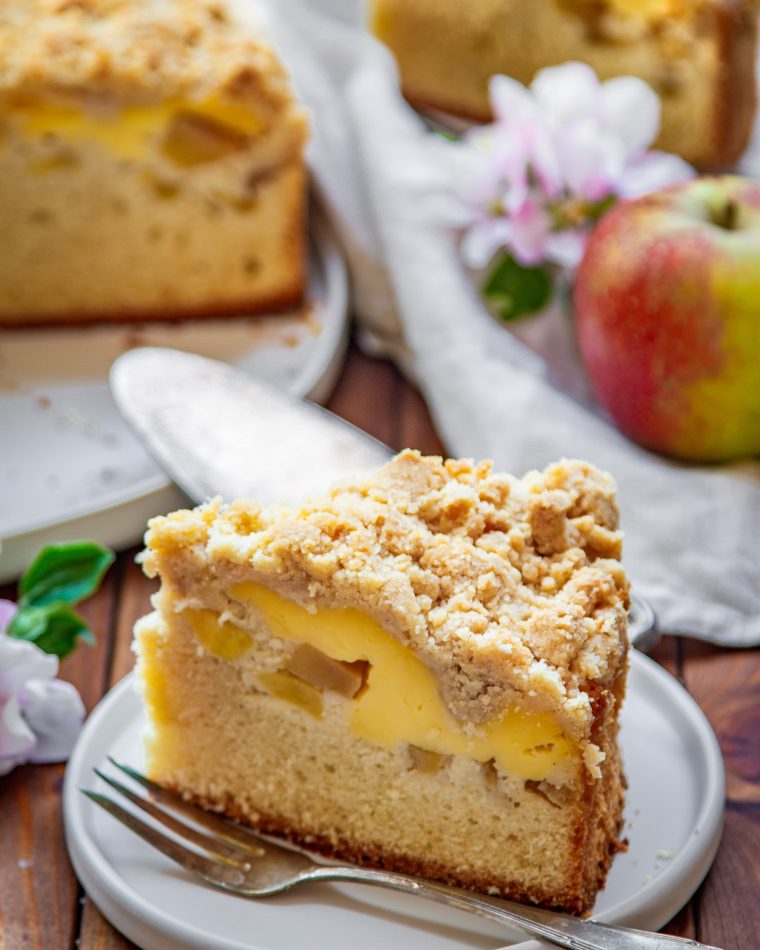 Apfelkuchen Mit Vanillepudding Und Streuseln – Tinas tout Veganer Apfelkuchen Mit Streuseln Apfelkuchen Mit Vanillepudding Und Streuseln – Tinas tout Veganer Apfelkuchen Mit Streuseln