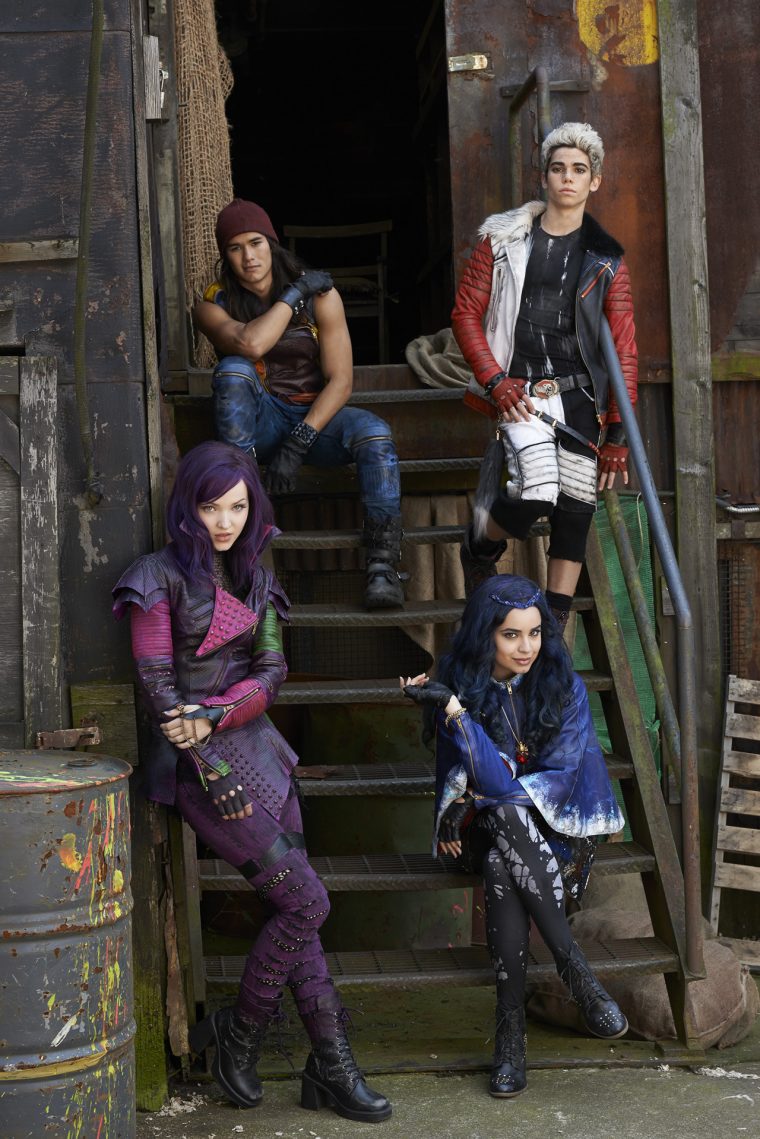 Descendants : Découvrez Les Enfants De Maléfique, Jafar concernant Evie Personnage Dans Descendants