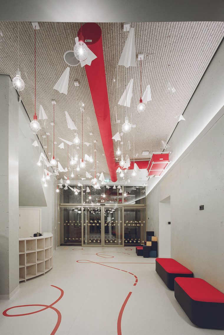 Gallery Of Exupery International School / 8 A.m. – 6 dedans Classroom Ecoles Ihszne