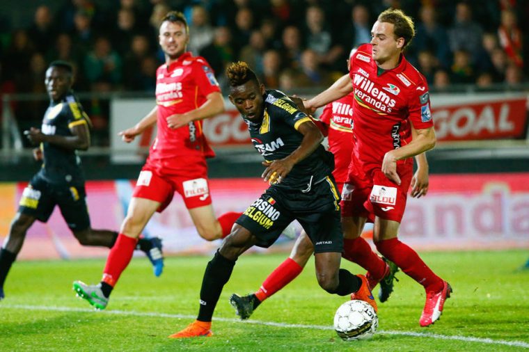 Jupiler Pro League: Ostende Bat Lokeren (2-0) Et Conserve intérieur Akpala En Francais