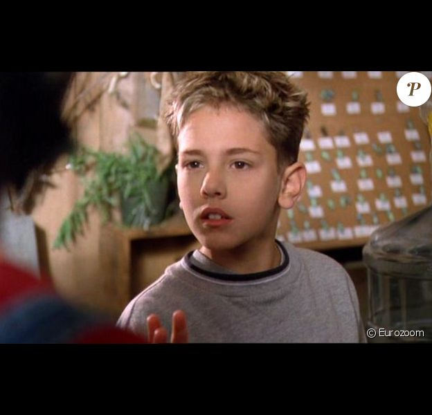 Reconnaissez-Vous Ce Garçon De 12 Ans Devenu Un Génie Du tout Attrape Un Tout Petit Song