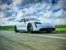 Télécharger Fonds D'Écran 4K, Porsche Taycan Turbo, Flou serapportantà Porsche Wallpaper Dessin