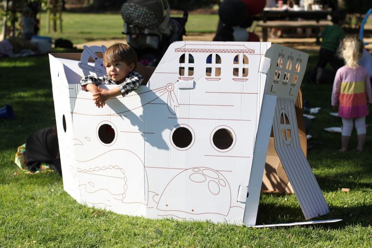 Californian Chicken: Pirate Parrrrty! concernant Bateau Pirate En Carton Fabriquer