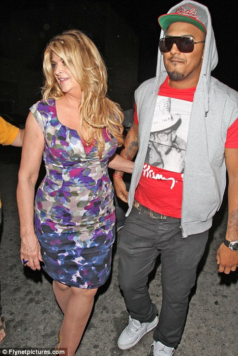 'I Used To Demand Two Hours Of  A Day': Kirstie Alley Reveals All destiné Undies Alley