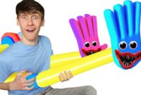 huggy wuggy grab pack coloring page