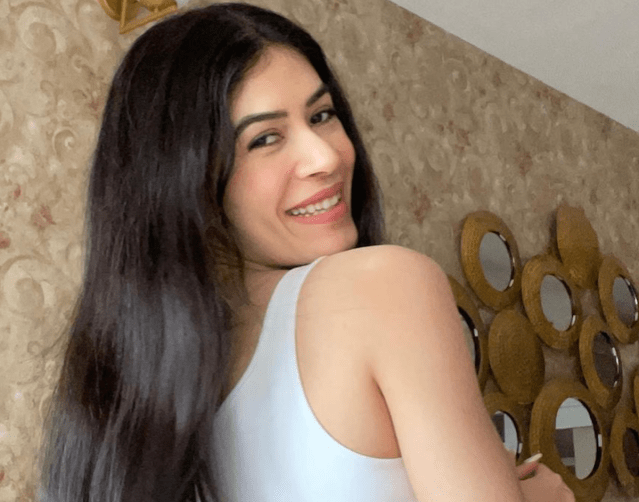 Bandgee Kallra in Bathing Suit Has "Birthday Hangover" — Celebwell