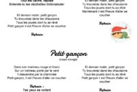 dans son manteau rouge et blanc partition