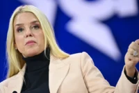 pam bondi official portrait