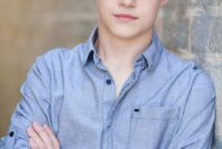 dylan minnette and his girlfriend